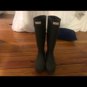 Tall hunter boots- olive green